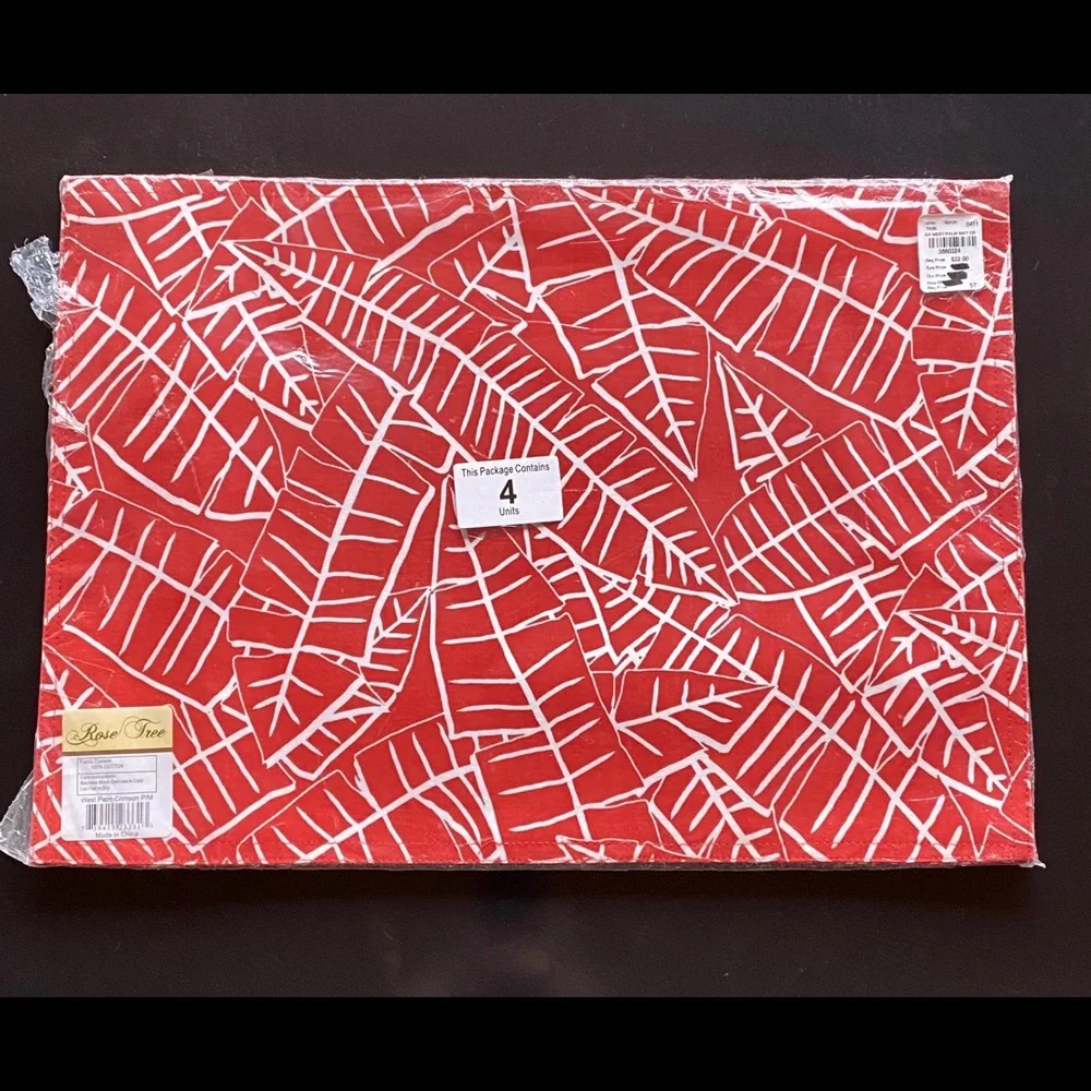 NIP Rose Tree Set of‎ 4 Red Print Cotton Placemats